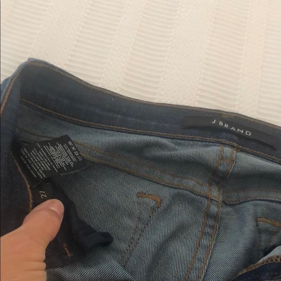 J BRAND skinny leg jeans - Picture 2 of 2